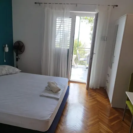 Mare Apartman