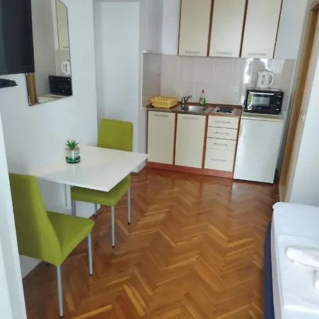 Mare Apartman Brela