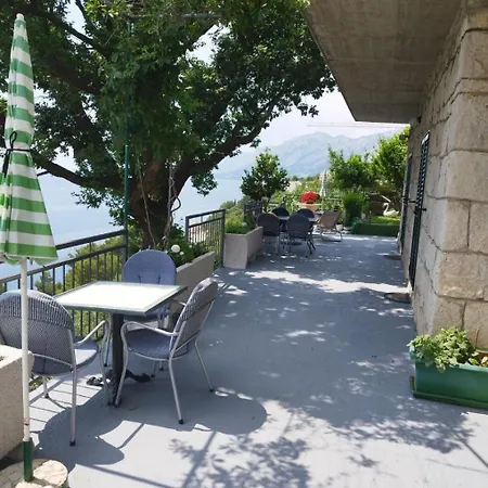 Mare Apartman