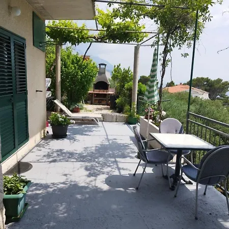 Apartman Mare *