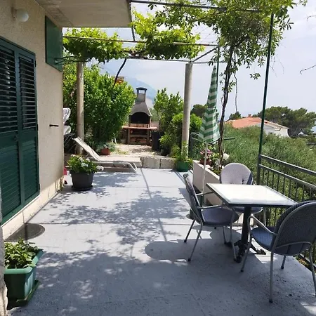 Mare - 150 M From Apartamento Brela