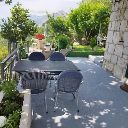 Mare - 150 M From